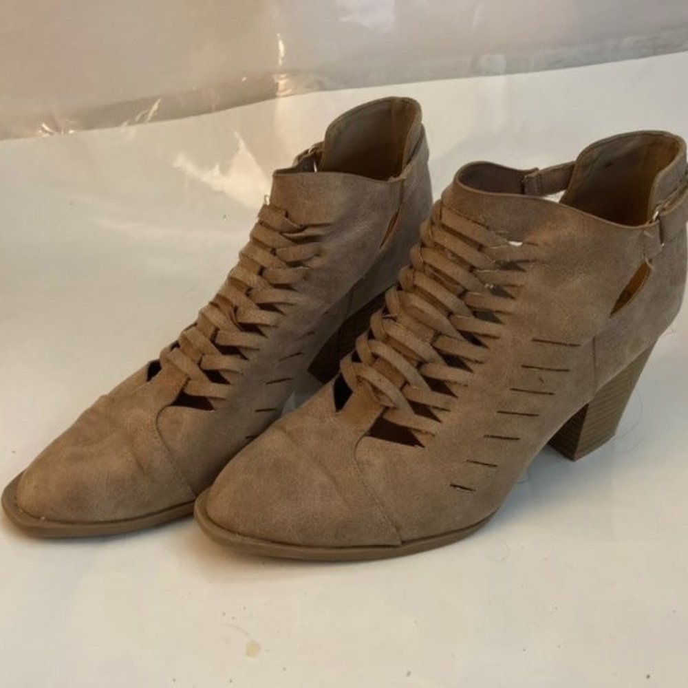 Cutout ankle booties.